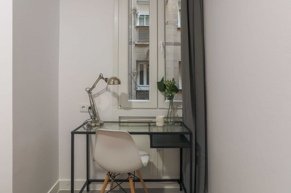 Private room in Madrid photo 5
