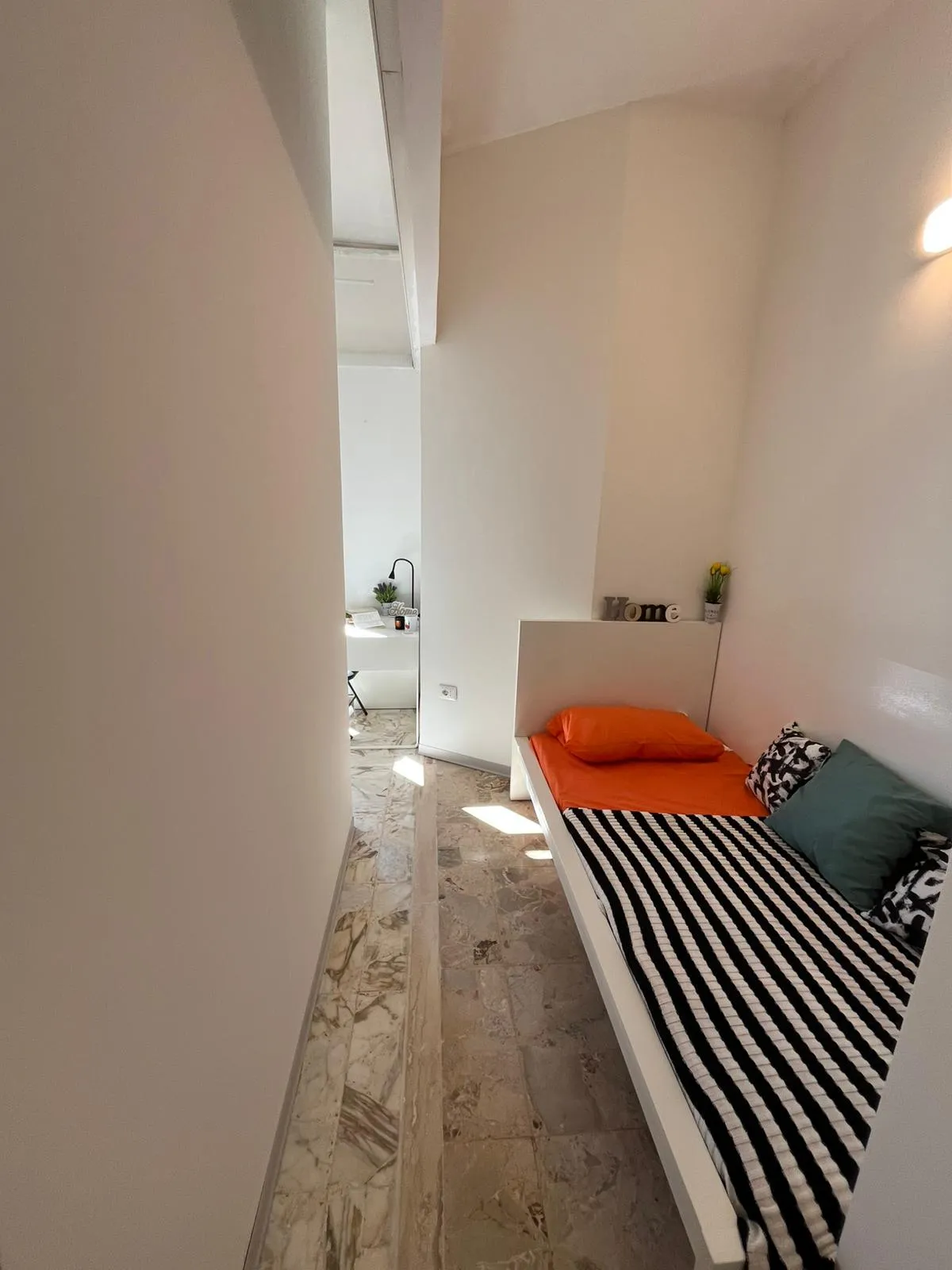 Stanza privata a Cagliari