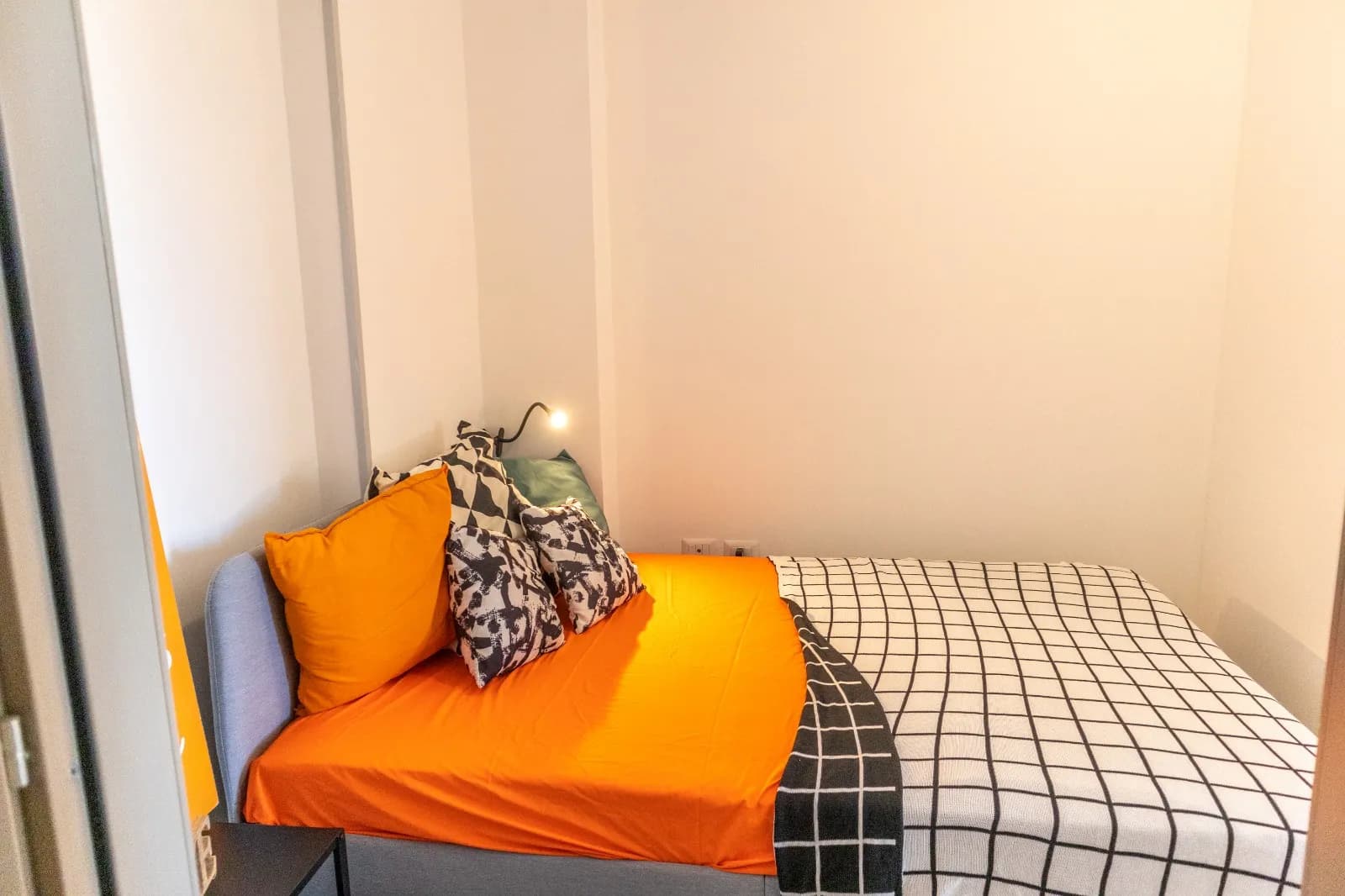 Private room in Cagliari photo 2
