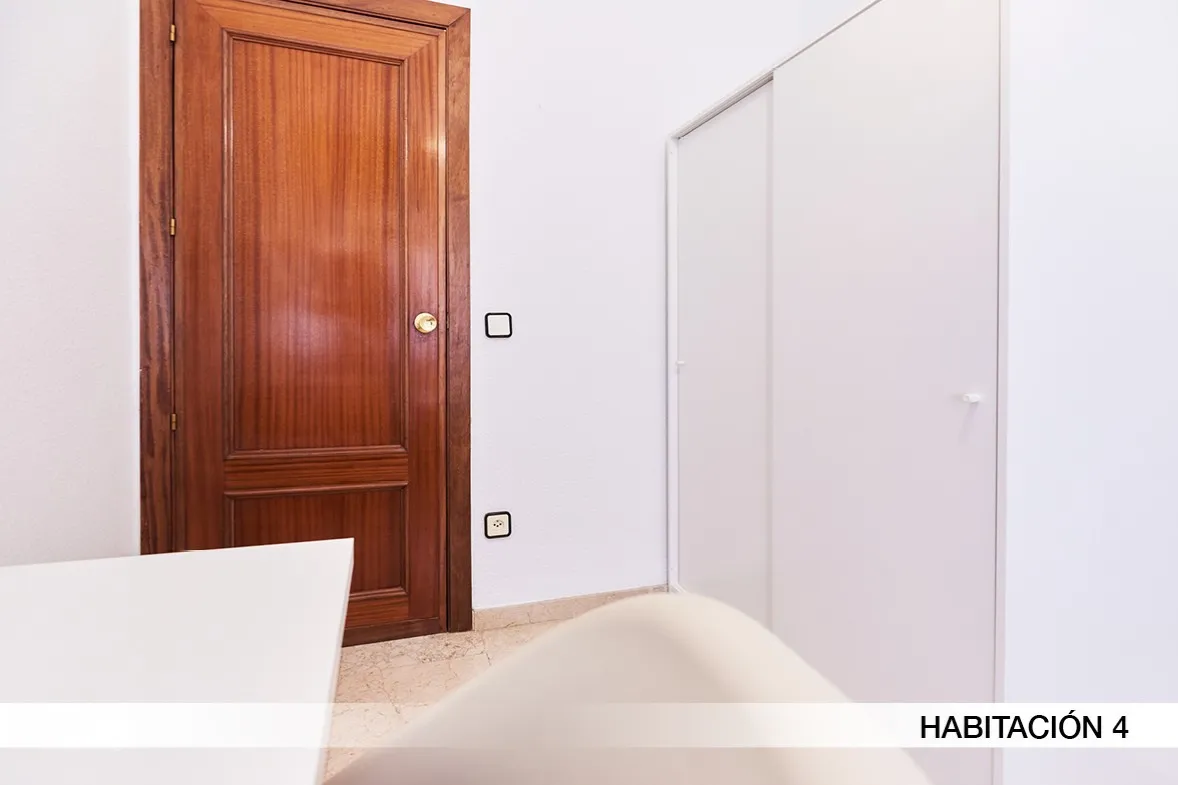 Private room in Seville